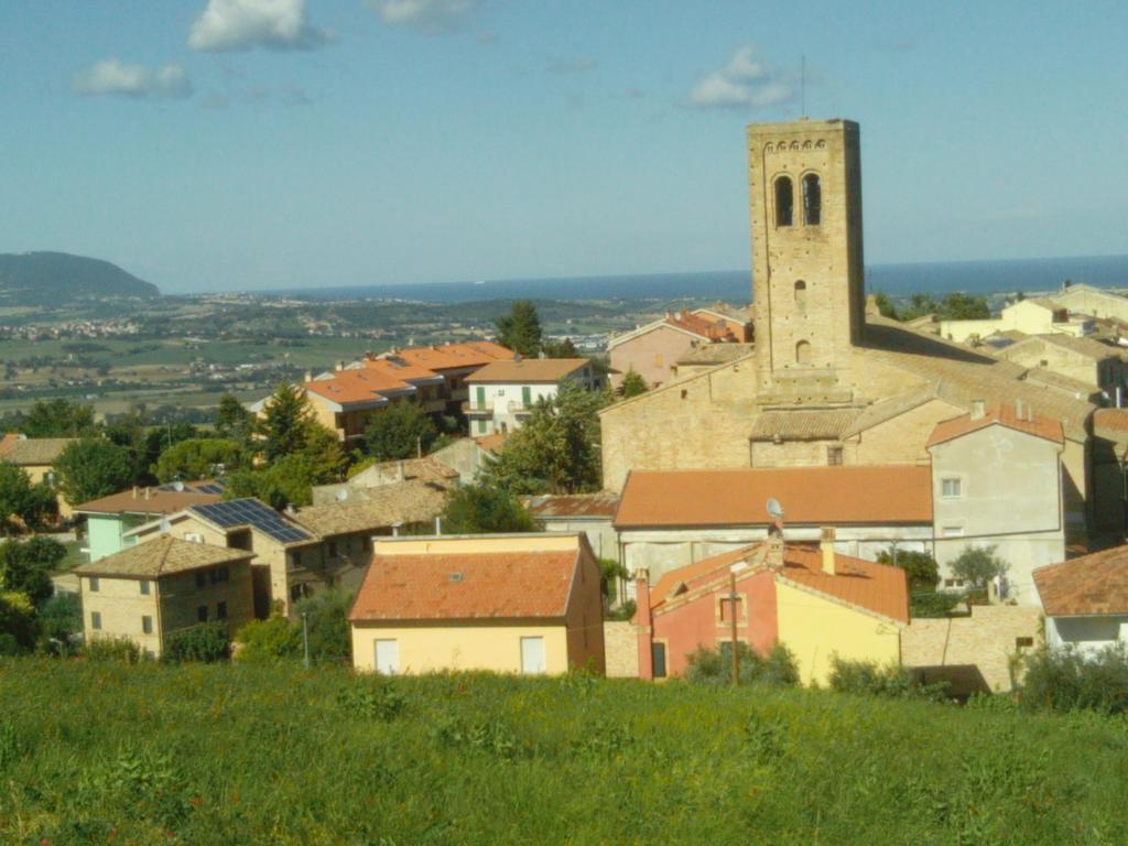 La Casetta Del Muratore Recanati Exteriör bild
