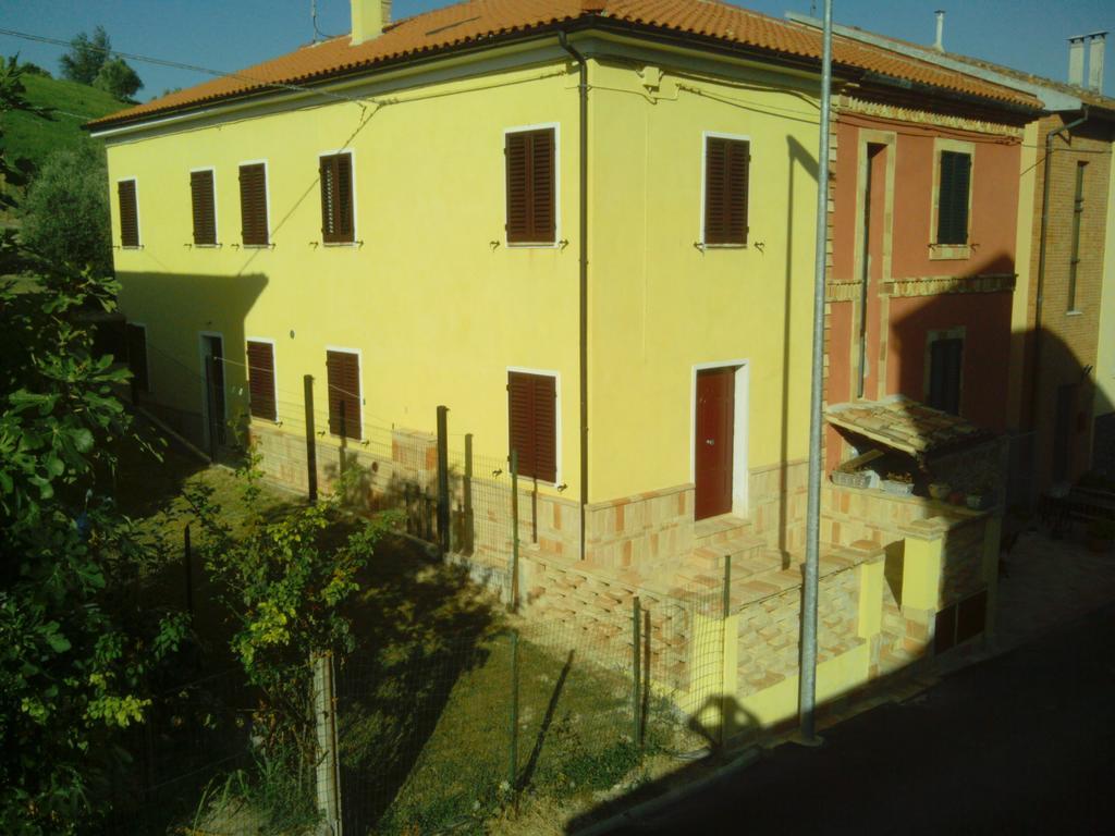 La Casetta Del Muratore Recanati Exteriör bild